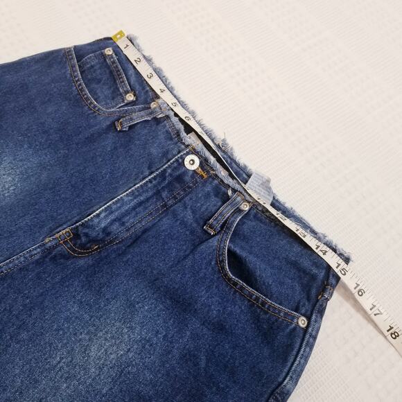 Vintage 90's L.A Blues Frayed Relaxed Bootcut Jeans - Picture 4 of 12